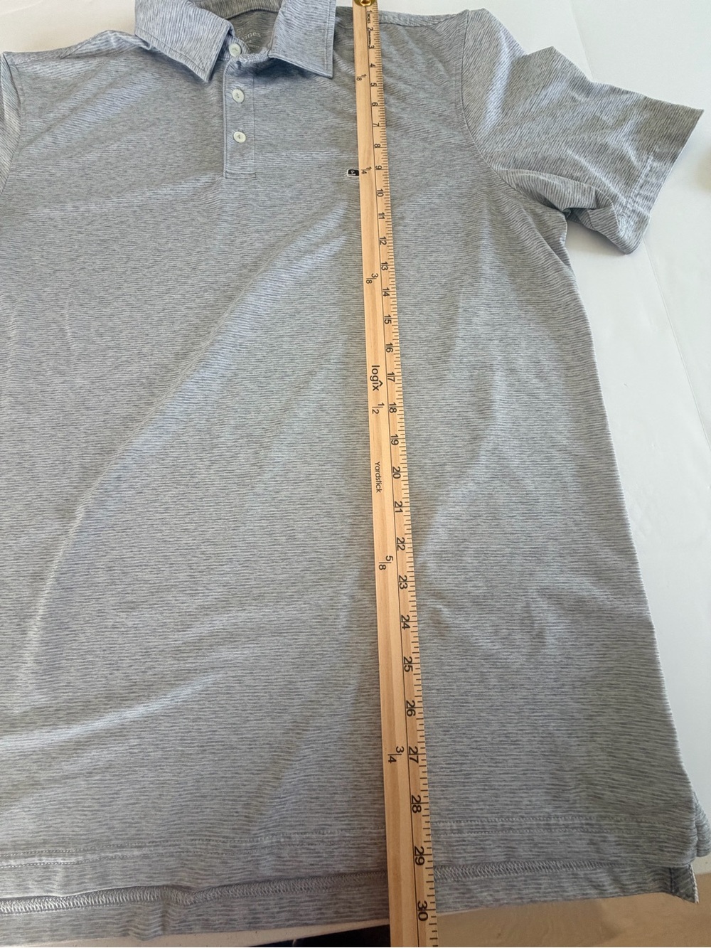 Vineyard Vines Men’s Heather Gray Performance Polo - Picture 4 of 9